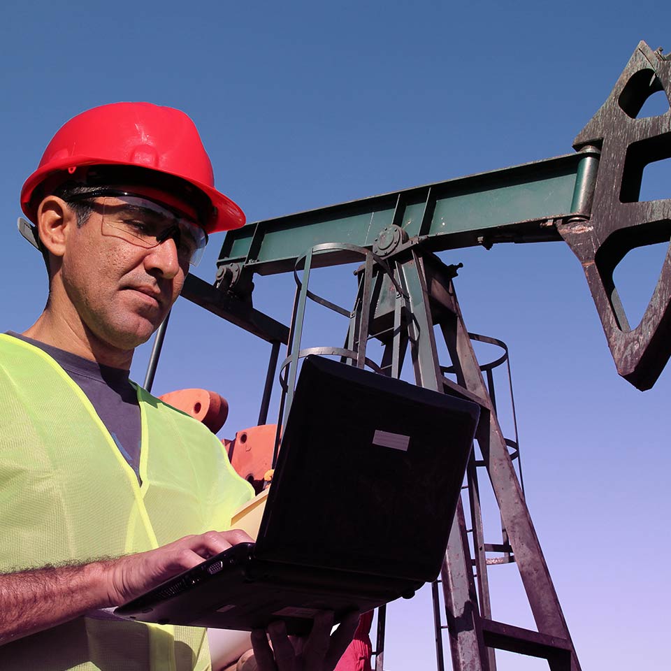 Agile Development for Oil & Gas Extraction | DXC Luxoft Case Study