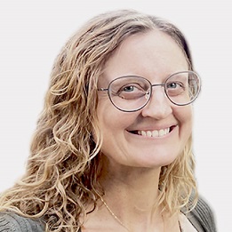 Erin Popelka , Principal Director of Strategy, Luxoft’s Smashing Ideas