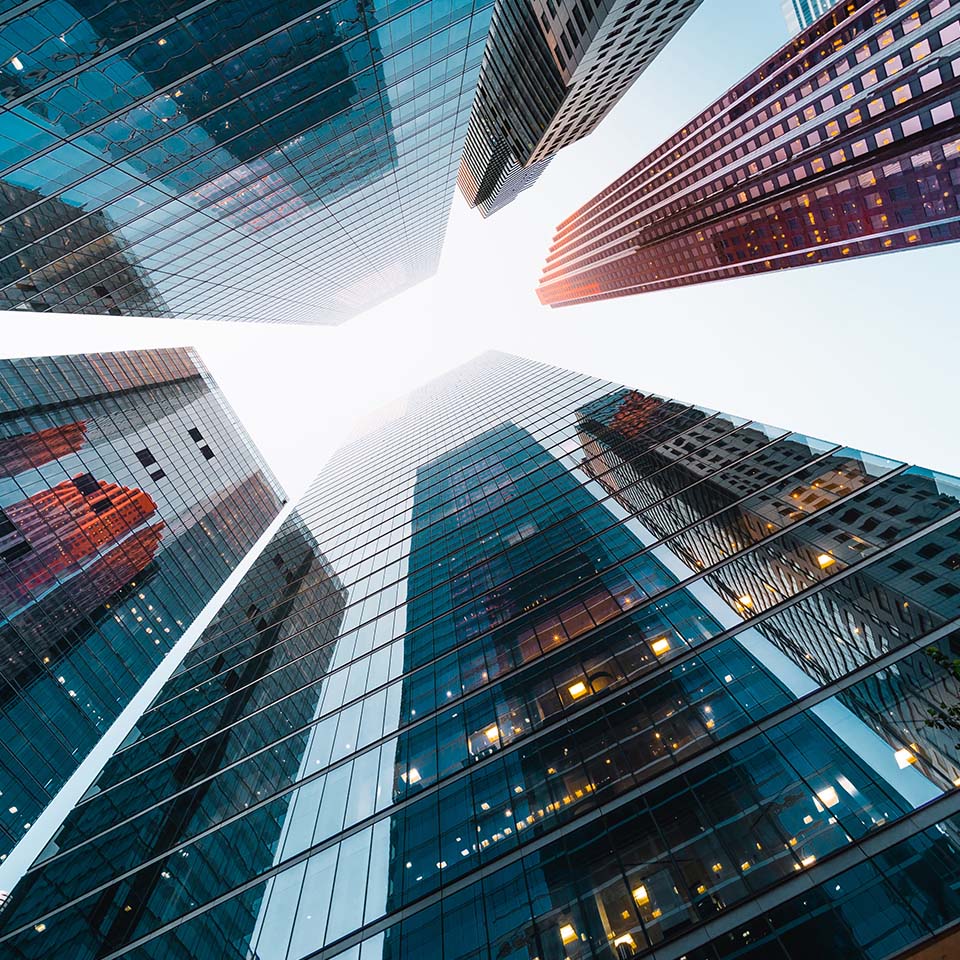 Systems integration Transform your capital markets business Luxoft